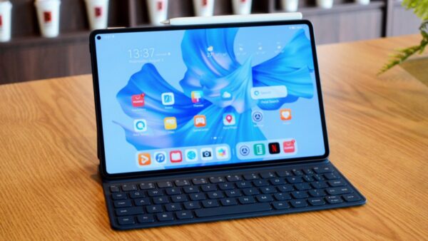 Rekomendasi Tablet Premium : HUAWEI MatePad Pro vs Kompetitor!